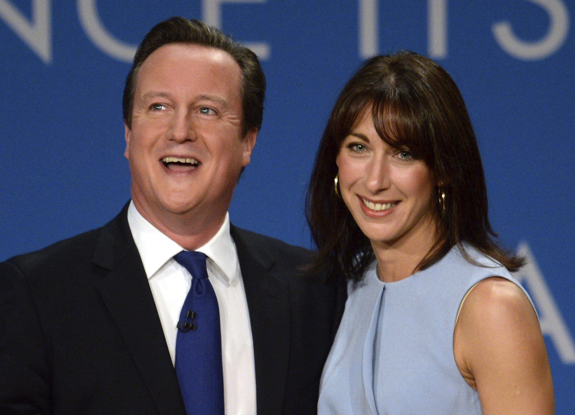 Cameron y su esposa, obtuvieron ganancias por negociaciones ocultas con una empresa del Panama Papers.