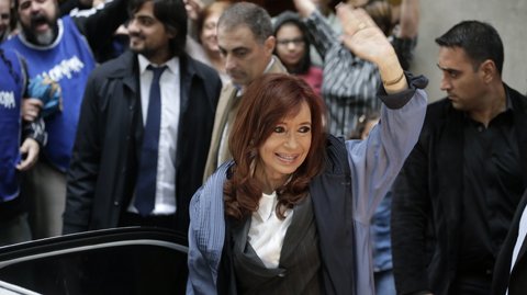 La expresidenta Cristina Kirchner presentará hoy un escrito ante el juez federal Claudio Bonadio.