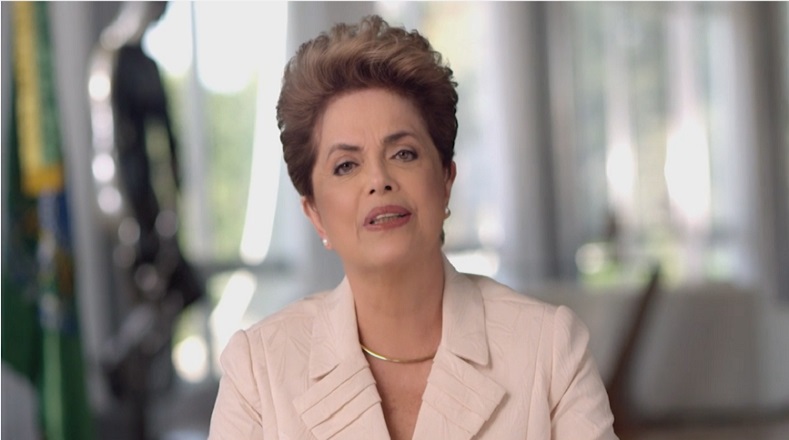 Rousseff: Voy a seguir luchando por la democracia.