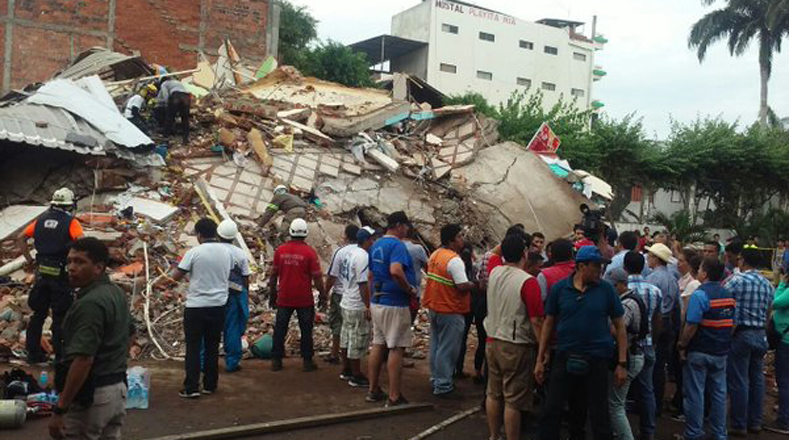 El sismo también se sintió con fuerza en Quito, a unos 170 kilómetros del origen.