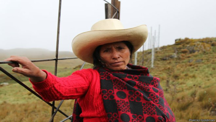 La peruana Máxima Acuña es uno de los seis galardonados con el premio Goldman.