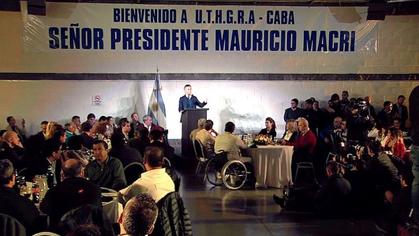 Durante los cuatro primeros meses de gestión de Macri han sido despedidos 140 mil trabajadores del sector público y privado.