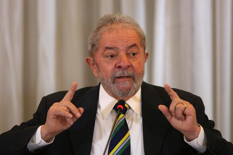 Lula da Silva criticó la campaña política contra Dilma Rouseff y el PT