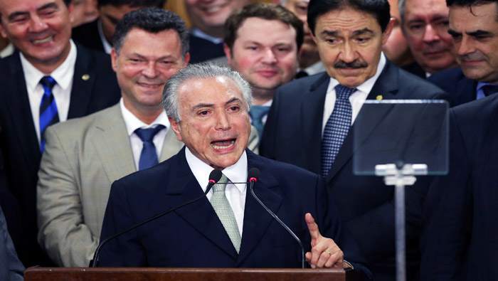 El presidente interino considera que el Gobierno de Brasil no puede llevar todas las demandas del pueblo.