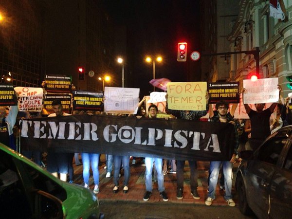 La avenida Paulista fue cerrada por un grupo de manifestantes solicitaron la salida de Temer.