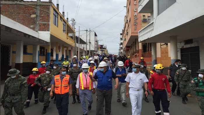Samper precisó a través de cuenta en Twitter que en honor a las víctimas del terremoto la reconstrucción en Ecuador “se llevará a cabo”.