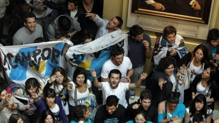 La señal de teleSUR fue sacada del aire en Argentina por orden del Gobierno de Mauricio Macri.