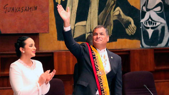Correa indicó que durante su gestión presidencial, un millón 900 mil personas han salido de la pobreza.