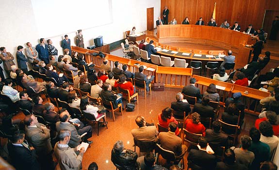 La audiencia se realizará en la plenaria de la Corte Constitucional de Colombia.