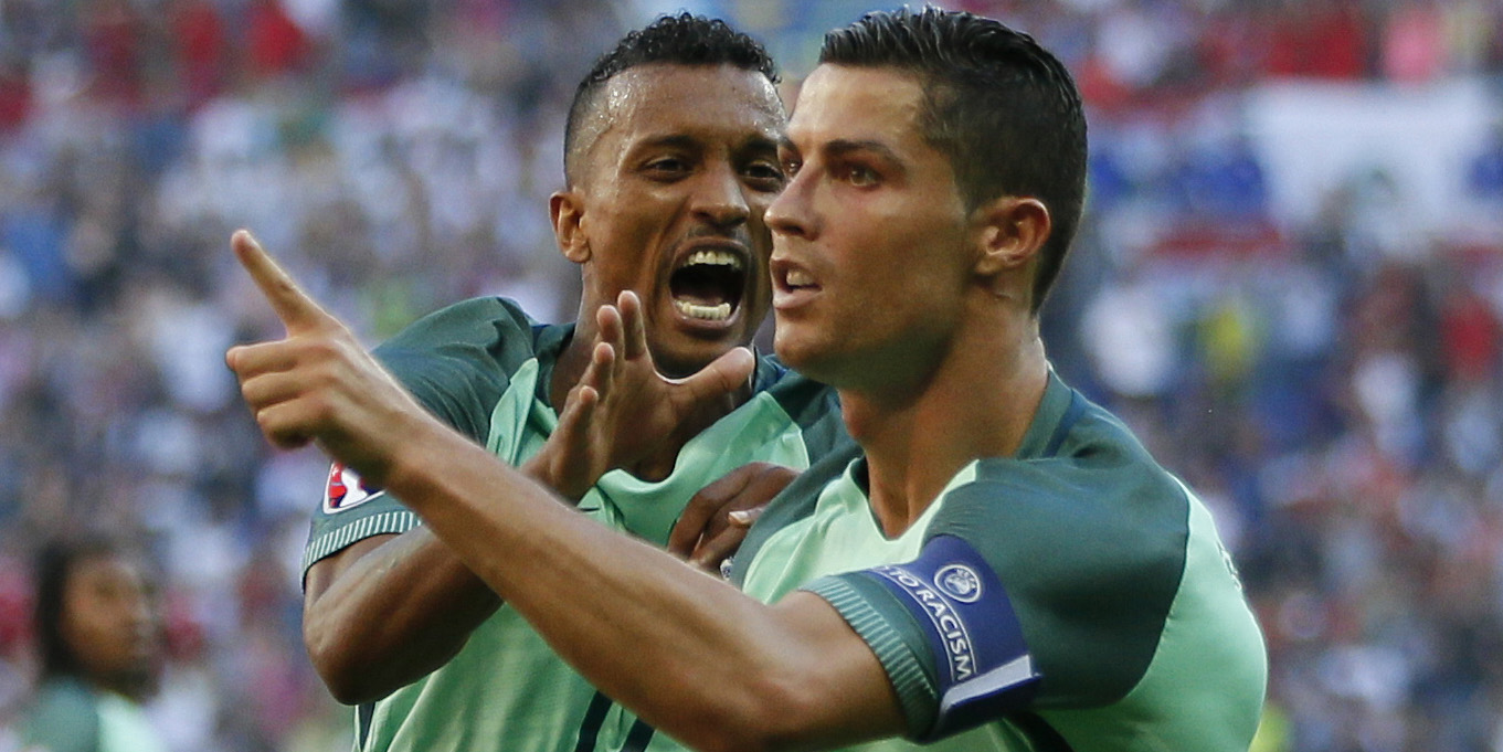 Con sus goles, Cristiano Ronaldo (derecha) y Nani (izquierda) otorgaron el pase a Portugal.