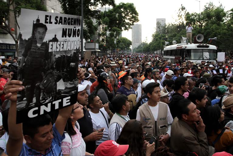 Los maestros exigen “honestidad y seriedad” al Gobierno de México.