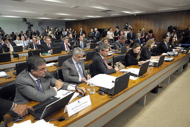 Este miércoles será la última sesión en la cual se escuchará a testigos de la defensa en juicio contra Rousseff.