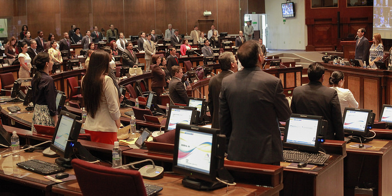 110 votos a favor permitieron aprobar la resolución de respaldo a la causa de los maestros mexicanos.