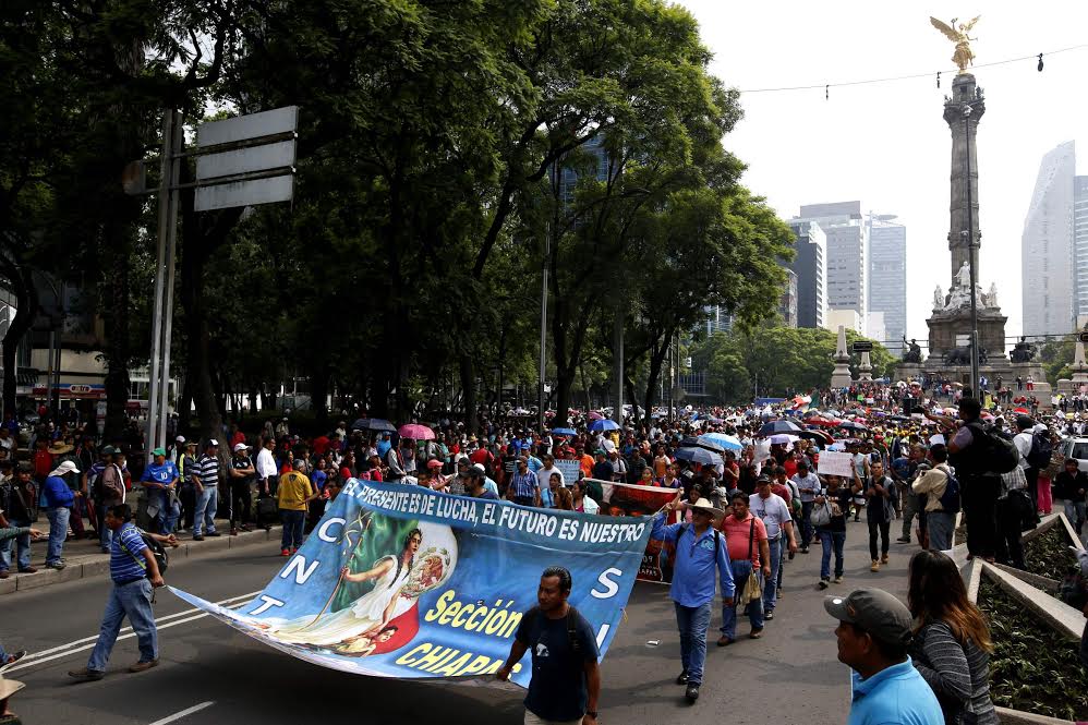 El pasado jueves los maestros marcharon hasta el Senado en la capital mexicana.