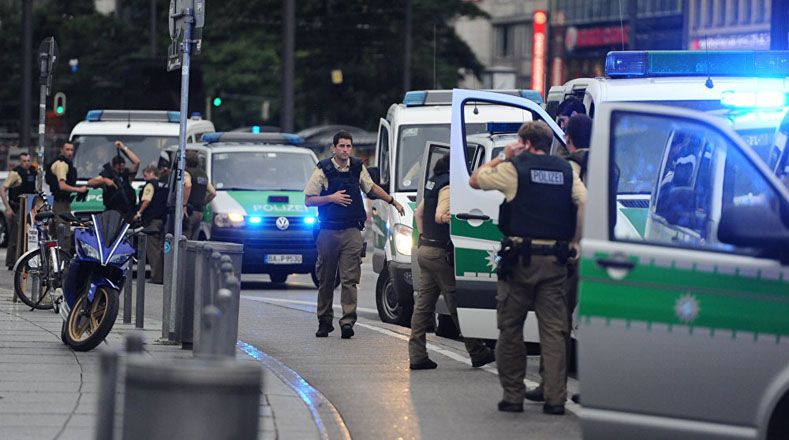 La policía de Alemania señaló, a través de Twitter, que el tiroteo del centro comercial de Múnich fue obra de un solo atacante y que éste se suicidó.