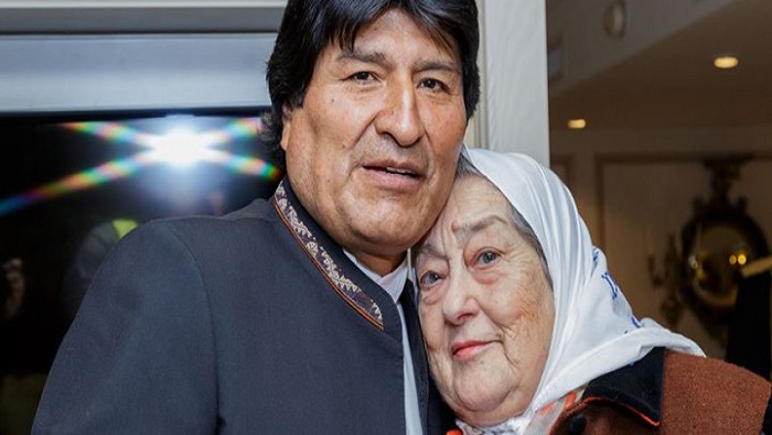 El presidente de Bolivia manifestó su apoyo a la titular de Madres de Plaza de Mayo.