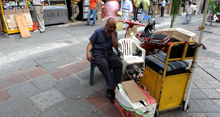 Actualmente, en Colombia hay 21,7 millones de colombianos ocupados y 2,1 millones desocupados.
