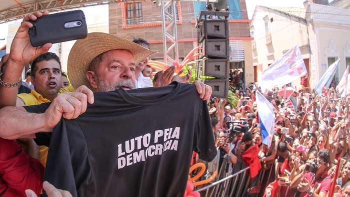 Luiz Inácio Lula da Silva es investigado por supuesta corrupción.