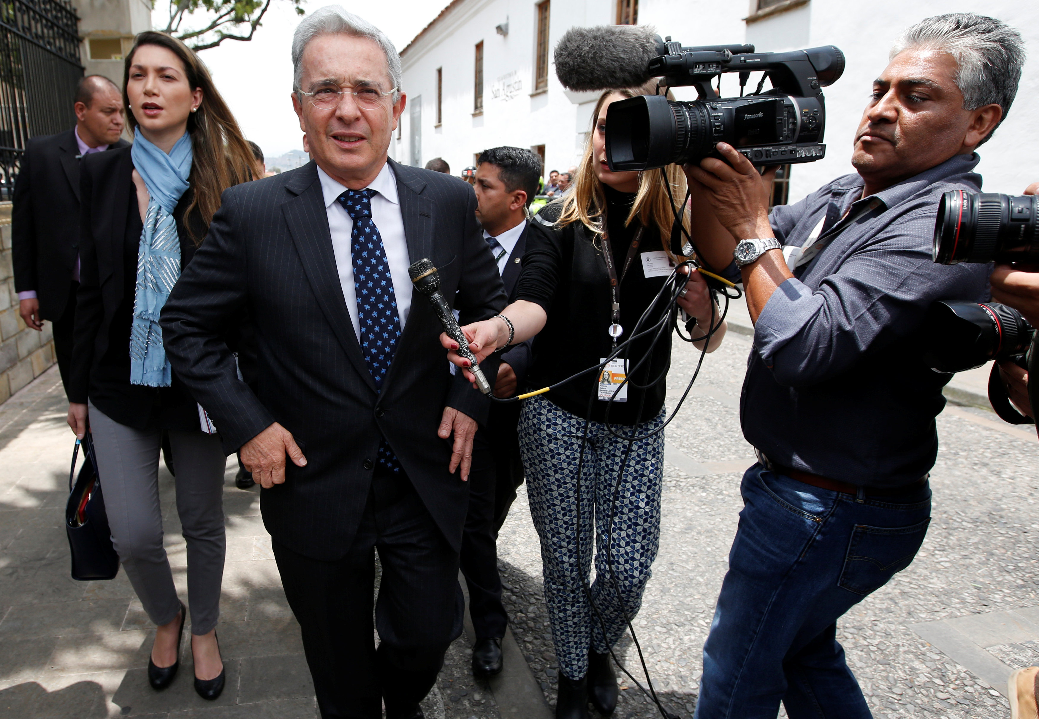Denuncian a Uribe por tergiversar acuerdo de paz en campaña