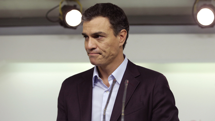Pedro Sánchez estuvo al frente del Partido Socialista Español por dos años y tres meses.