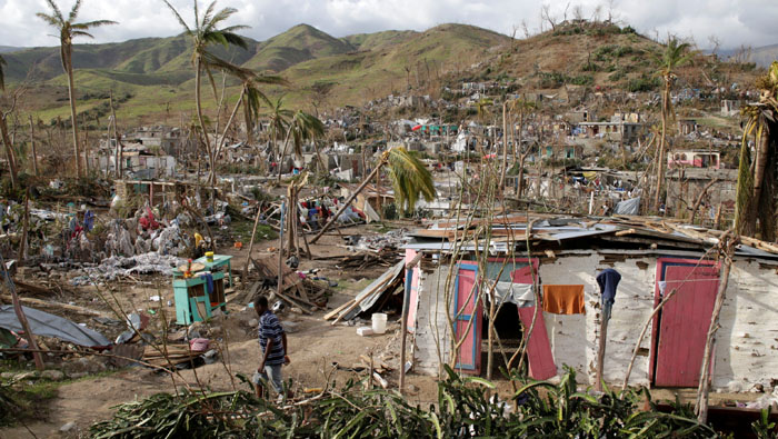 174 mil personas fueron desplazadas por el paso del huracán Matthew.