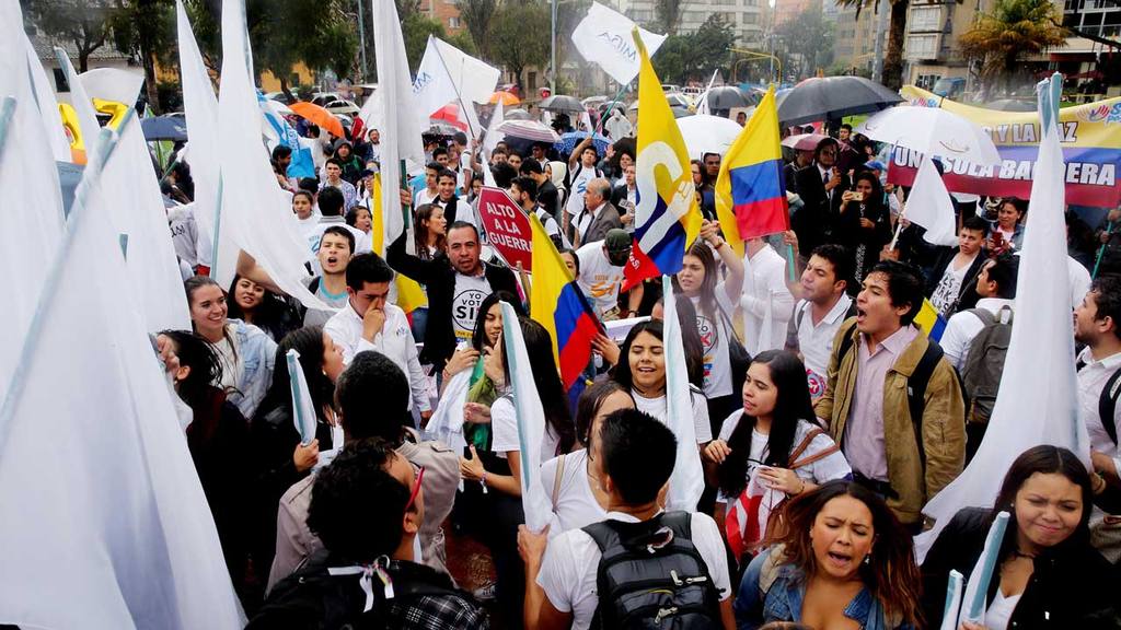 Los colombianos demandan el cumplimiento de los Acuerdos de Paz.