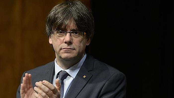Carles Puigdemont se volverá a reunir con Mariano Rajoy si resulta investido.
