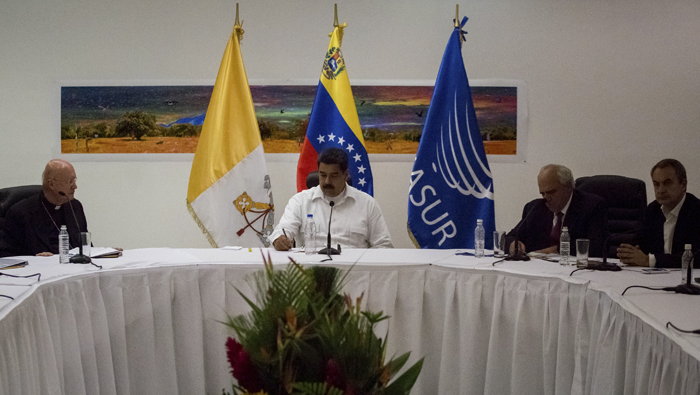 Gobierno venezolano y oposición se comprometieron a trabajar por la paz.