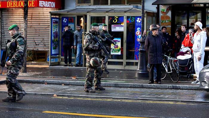 Policía francesa se mantiene en alerta ante amenazas de atentados terroristas