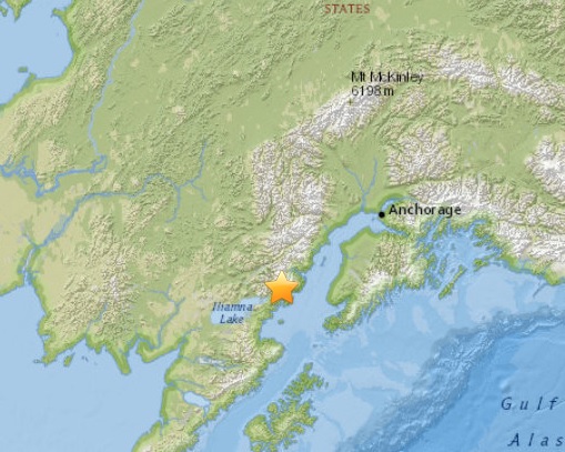 La actividad sísmica fue sentida por residentes de Anchorage y se reportan interrupciones del servicio eléctrico.