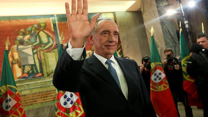 Marcelo Rebelo de Sousa ganó las elecciones presidenciales en Portugal con el 53 % de los votos.