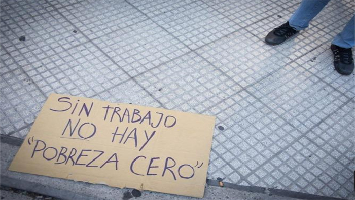 La clase trabajadora argentina teme que los despidos asciendan entre febrero y marzo de 2016.