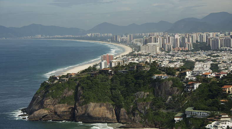 Sus playas también son muy famosas, sobre todo la de Copacabana. 