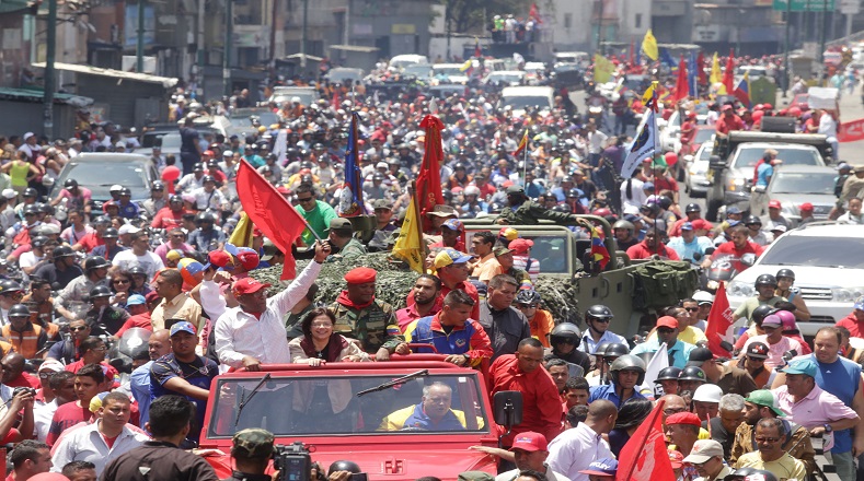 La memoria de Hugo Chávez, sus mensajes y el legado se recordó hoy desde tempranas horas. 