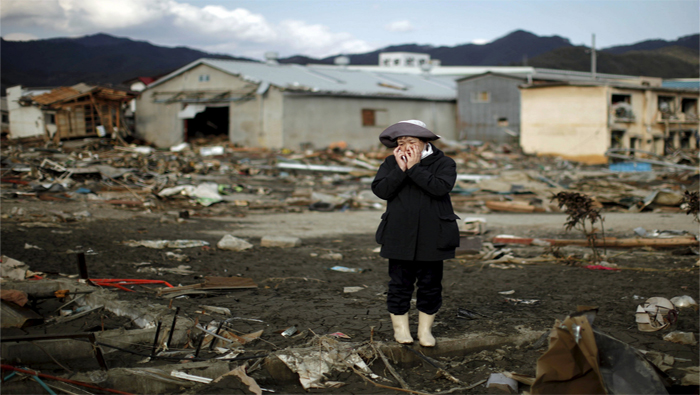 El tsunami causó la muerte de más de 15 mil personas en Japón.