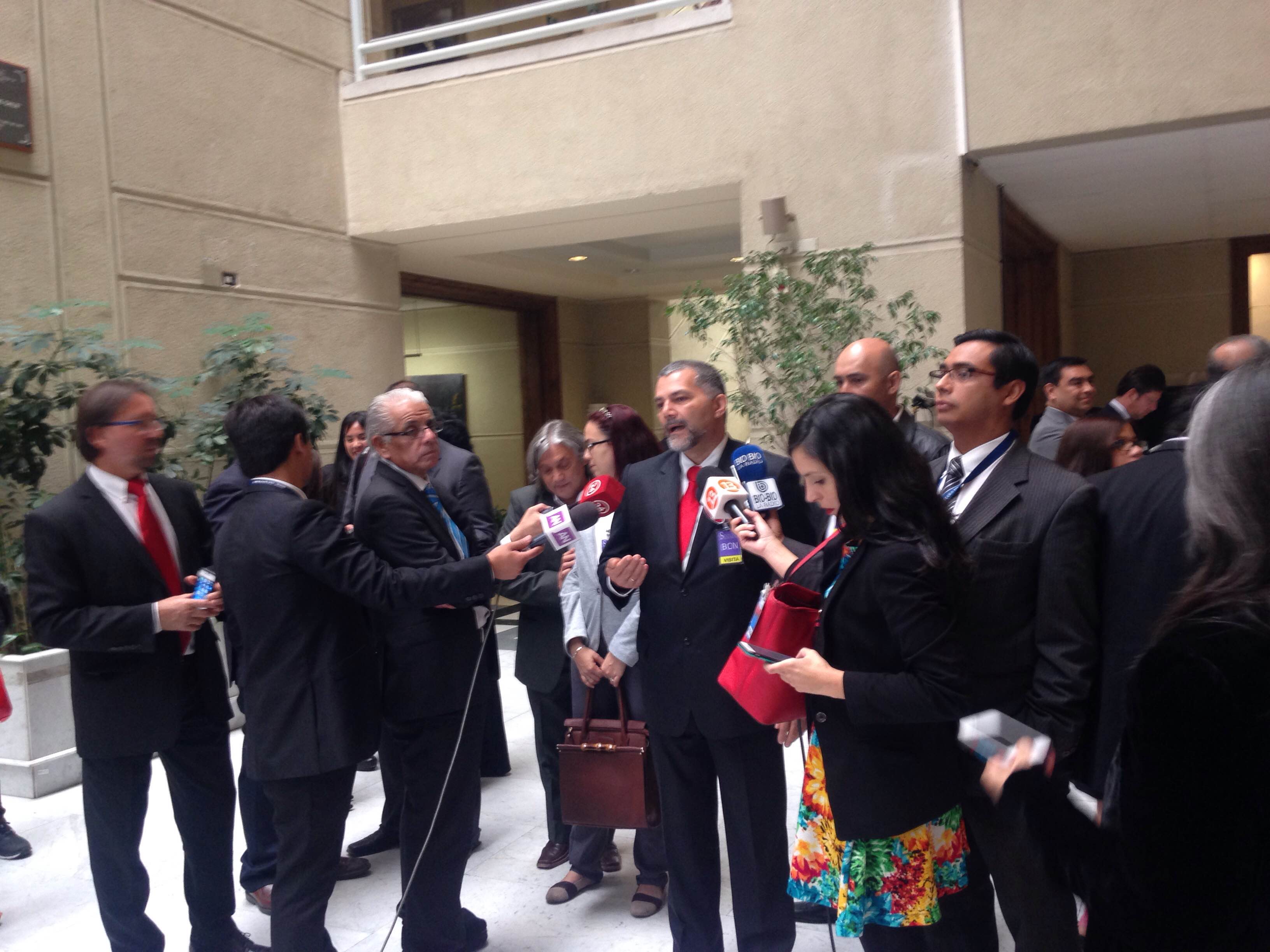 El Comité realiza segundo día de jornada en Chile en defensa de las víctimas de las guarimbas.
