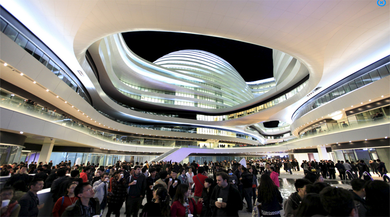 El trabajo de Zaha Hadid es referencia para los estudiantes y amantes de la arquitectura a escala mundial. 