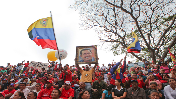 Venezolanos marchan en rechazo a la ley de Amnistía