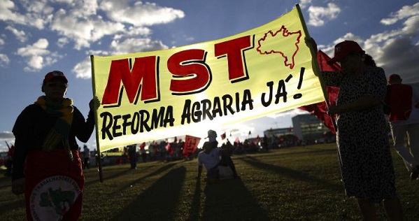 Activistas del MST mantienen su apoyo a Dilma Rousseff