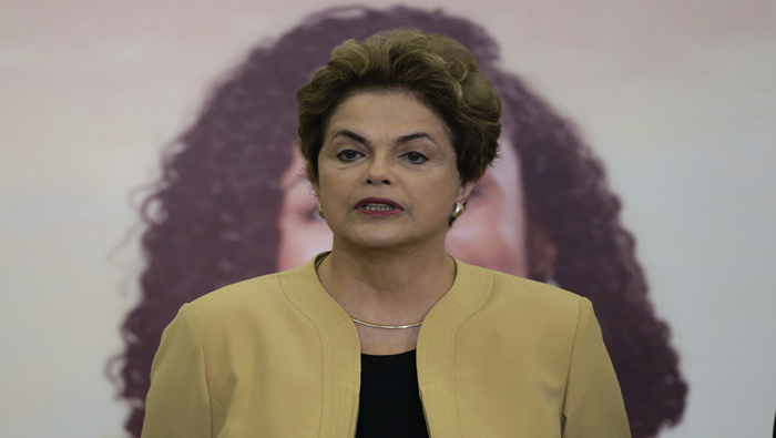 La mandataria de Brasil asegura que la credibilidad del senador Anastasia es precaria.