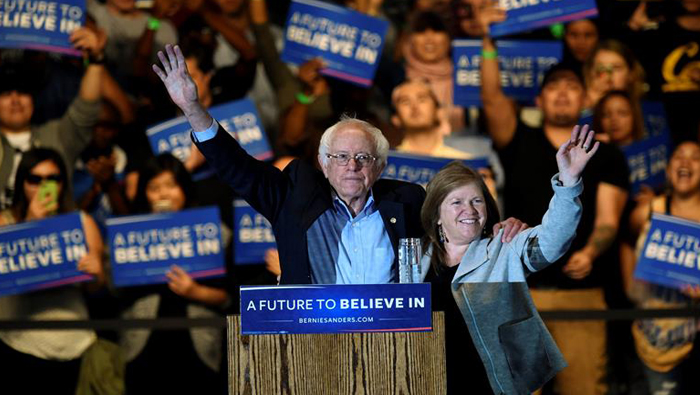 Bernie Sanders afirmó que luchará hasta el final por la candidatura demócrata.
