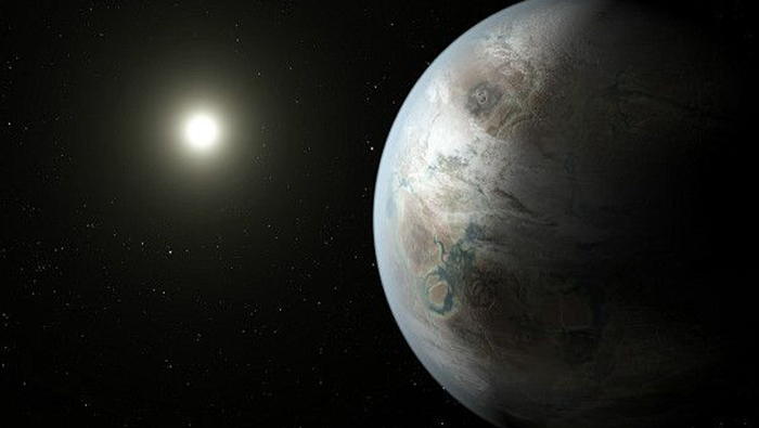 El planeta más cercano con probabilidades de vida esta a 11 años luz de la tierra.