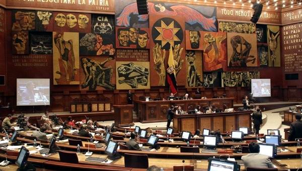 El proyecto de ley que se someterá a votación por la Asamblea Nacional de Ecuador establece carácter de urgencia en materia económica.