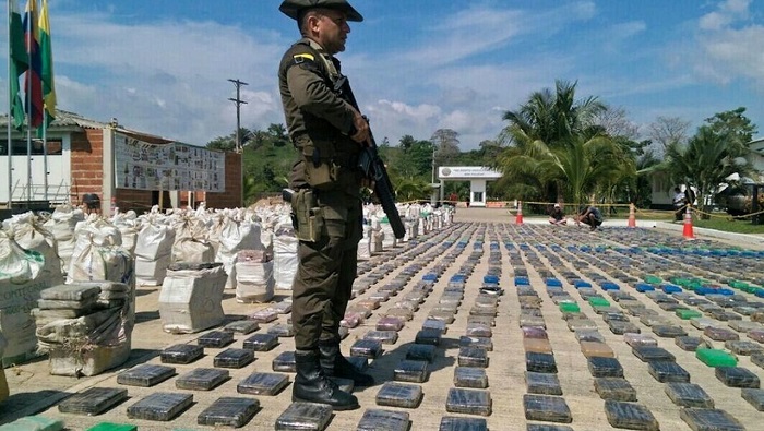 La Autodefensa Gaitanista es un grupo narcoparamilitar de Colombia que tiene por objetivo reconsolidar el paramilitarismo en la nación cafetalera. 