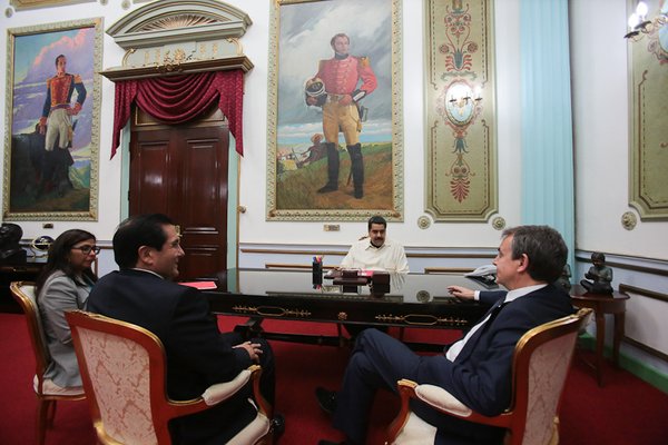 Maduro sostuvo la reunión con los exmandatarios el pasado jueves en el palacio presidencial.