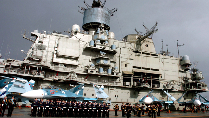 El Portaviones Almirante Kuznetsov coperará en la lucha contra el terrorismo en Siria