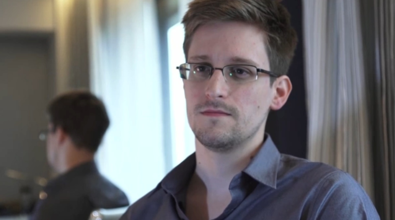 Snowden considera que el mayor problema de Japón para combatir el espionaje se debe a que los ciudadanos no manejan los controles de privacidad en la red.