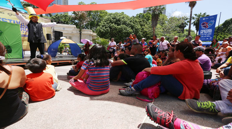 Alrededor de 21 mil personas han asistido al Festival de Teatro 2016 de Venezuela.