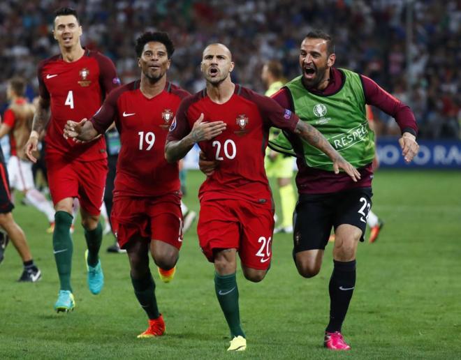Portugal se convirtió en el primer equipo en clasificar a la semifinal de la Eurocopa.