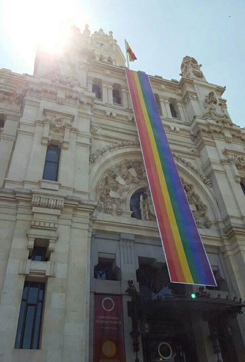 El Ayuntamiento de Madrid declaró hace unos días la fiesta del Orgullo Gay de España como de "interés general"